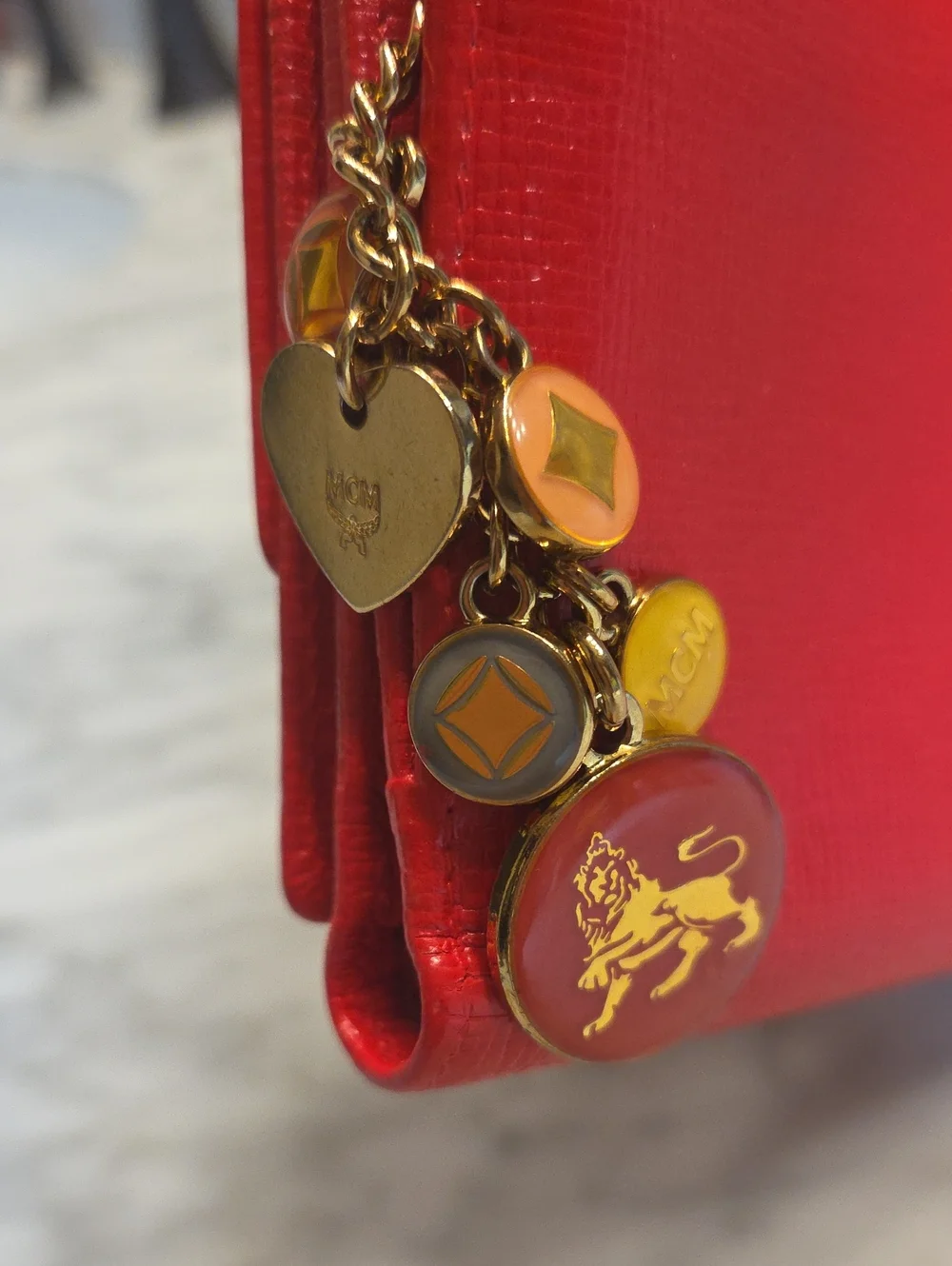 EUC Customized MCM Red Leather Compact Trifold Wallet with Gold Logo Charm ❤️🩷❤